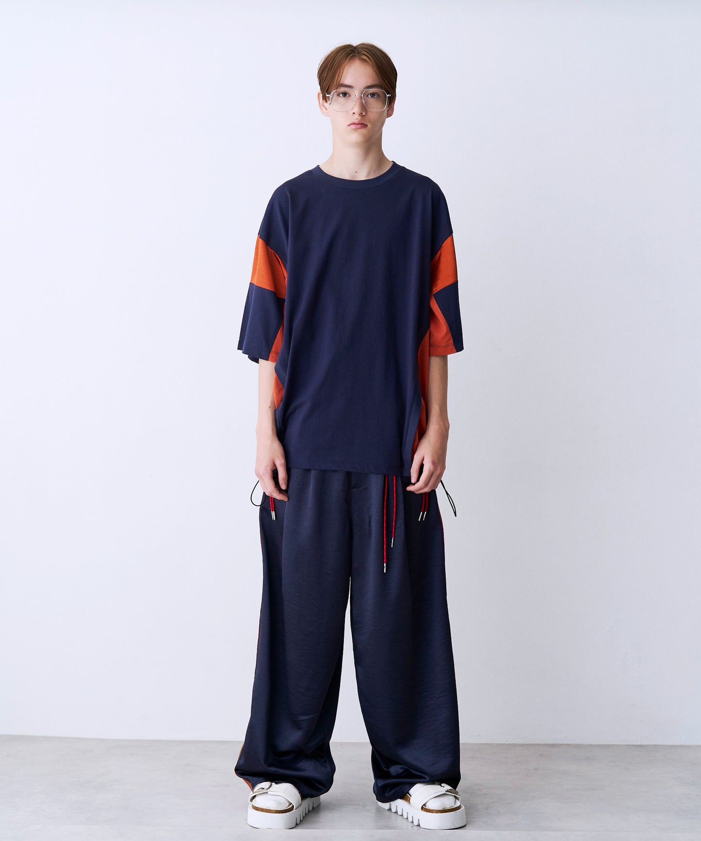 SATIN MIX BLOCK TEE