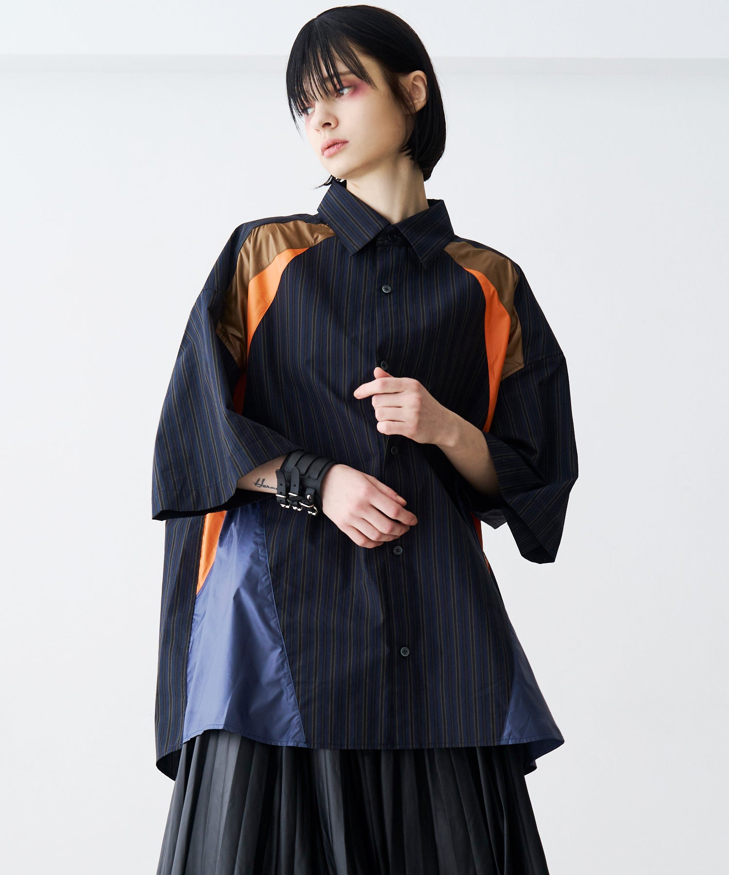 一部予約】MULTI COLOR H/S SHIRTS – seesew
