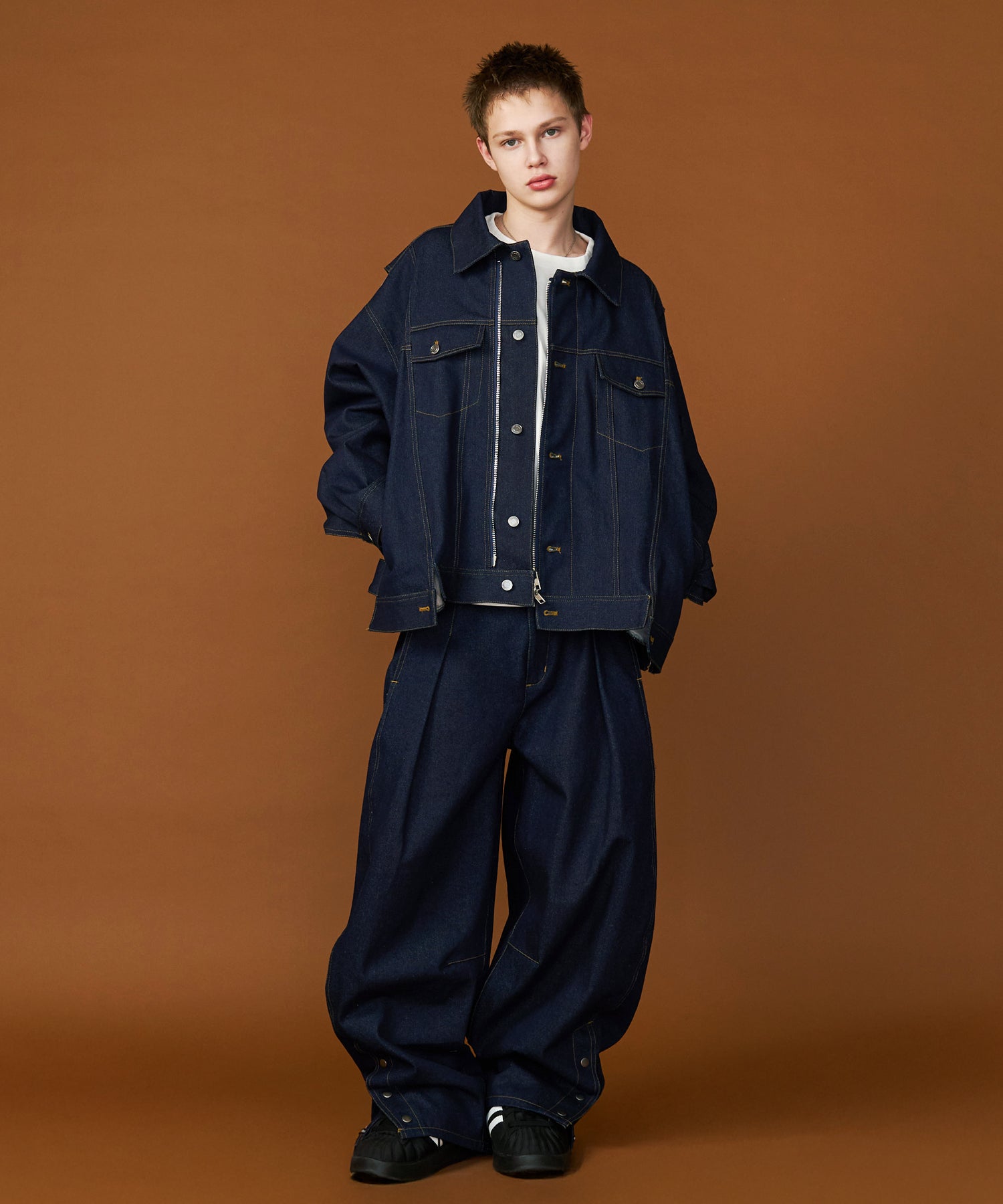 再入荷】DENIM CURVE PANTS – seesew