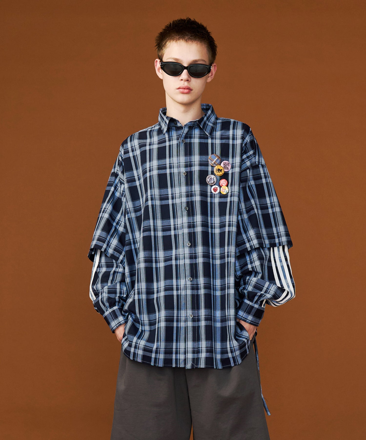 SALE】CHECK LINE OVER SHIRTS with BADGE – seesew