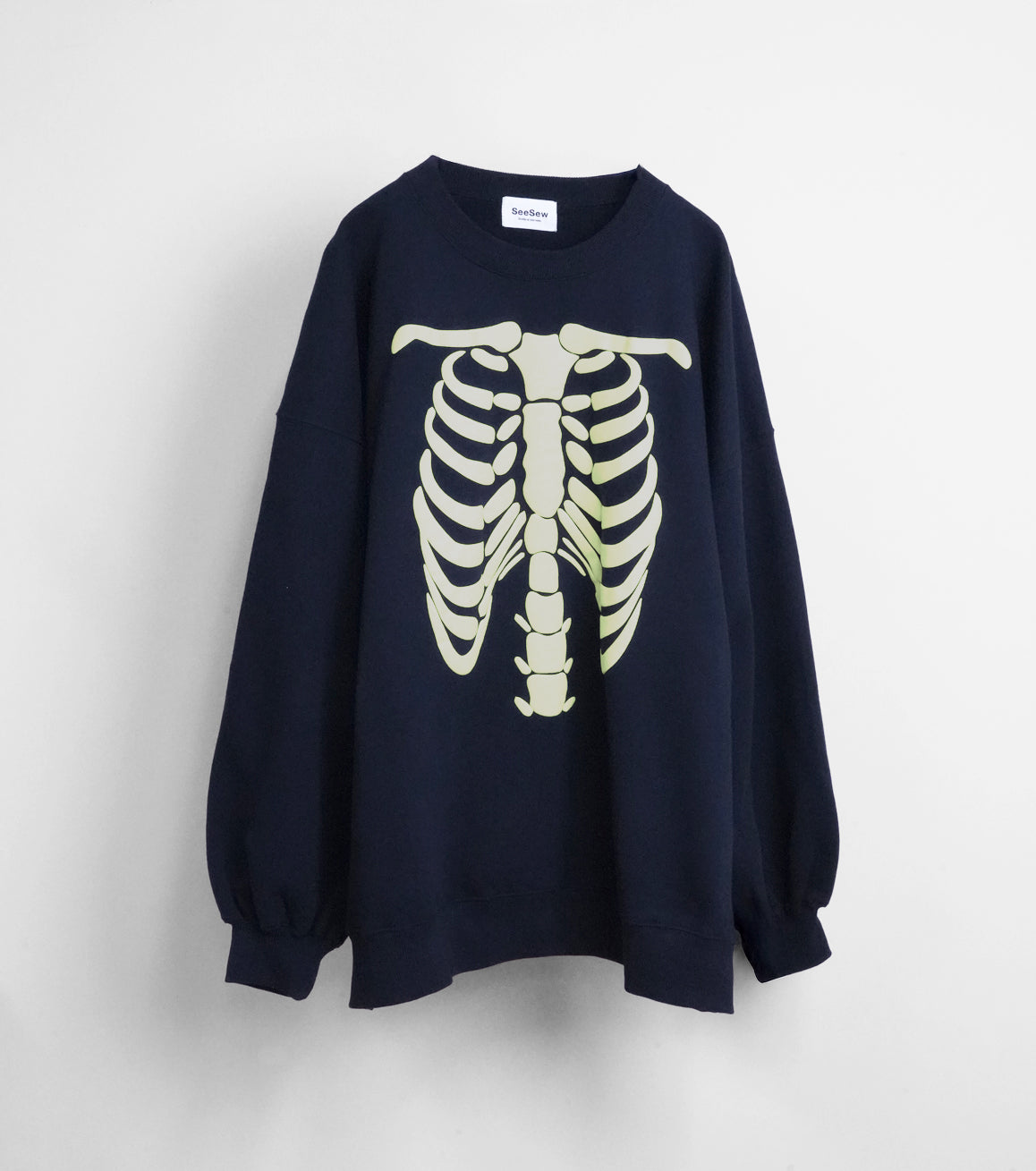 【25AW先行予約】BORN LUMINOUS SWEAT