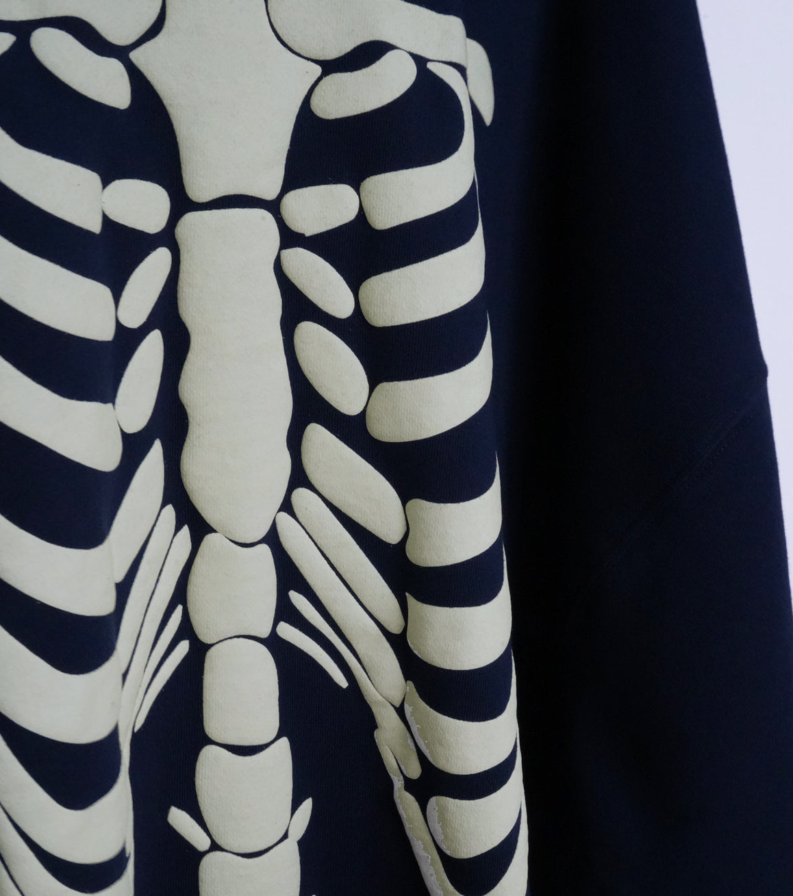 【25AW先行予約】BORN LUMINOUS SWEAT