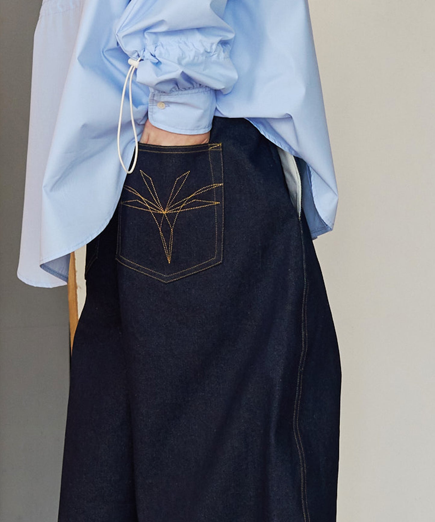 【予約商品】DENIM CURVE PANTS