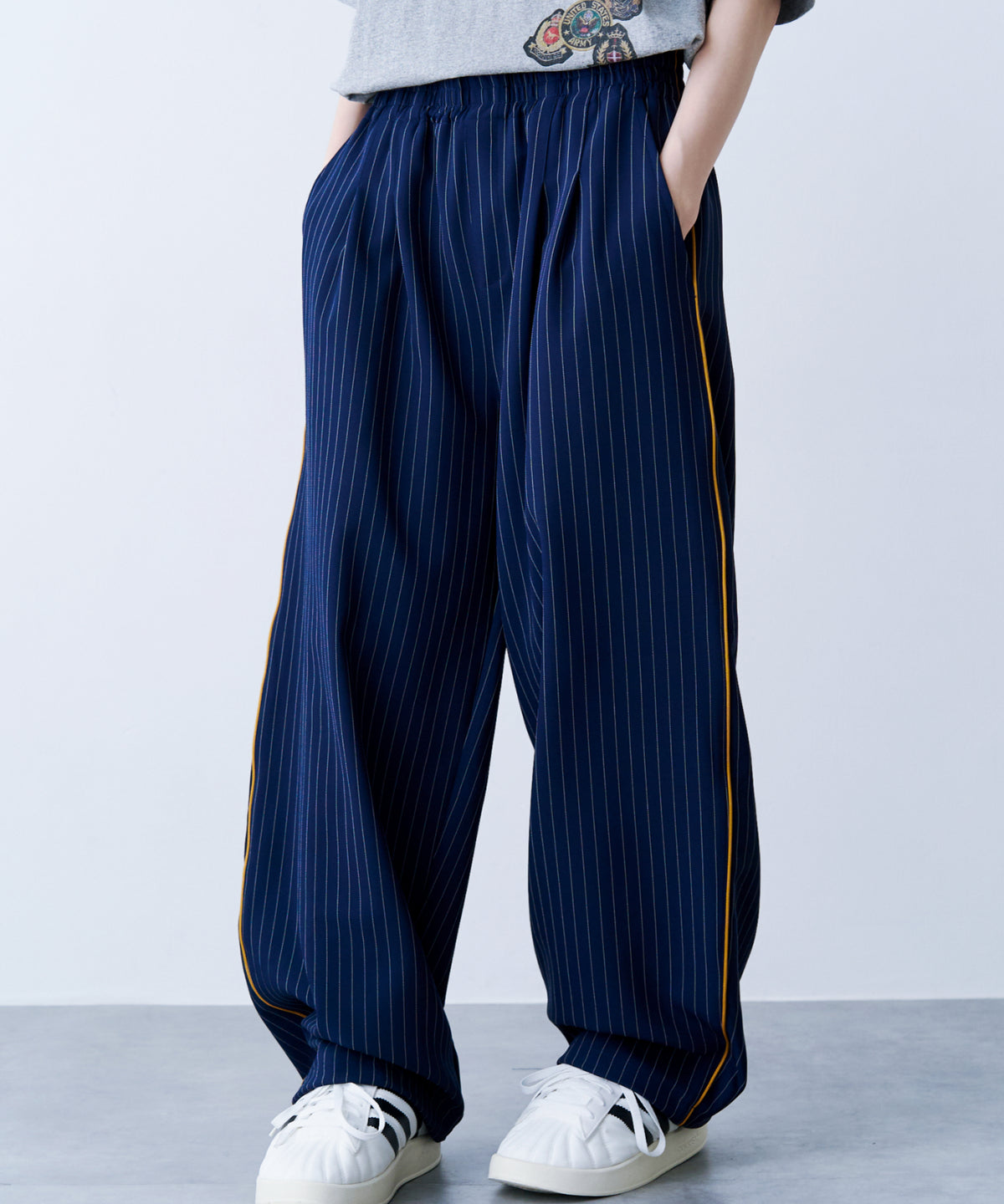 STRIPE MARKED PANTS