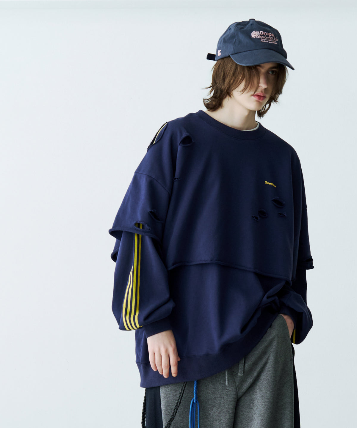 LAYERD DAMAGE SWEAT