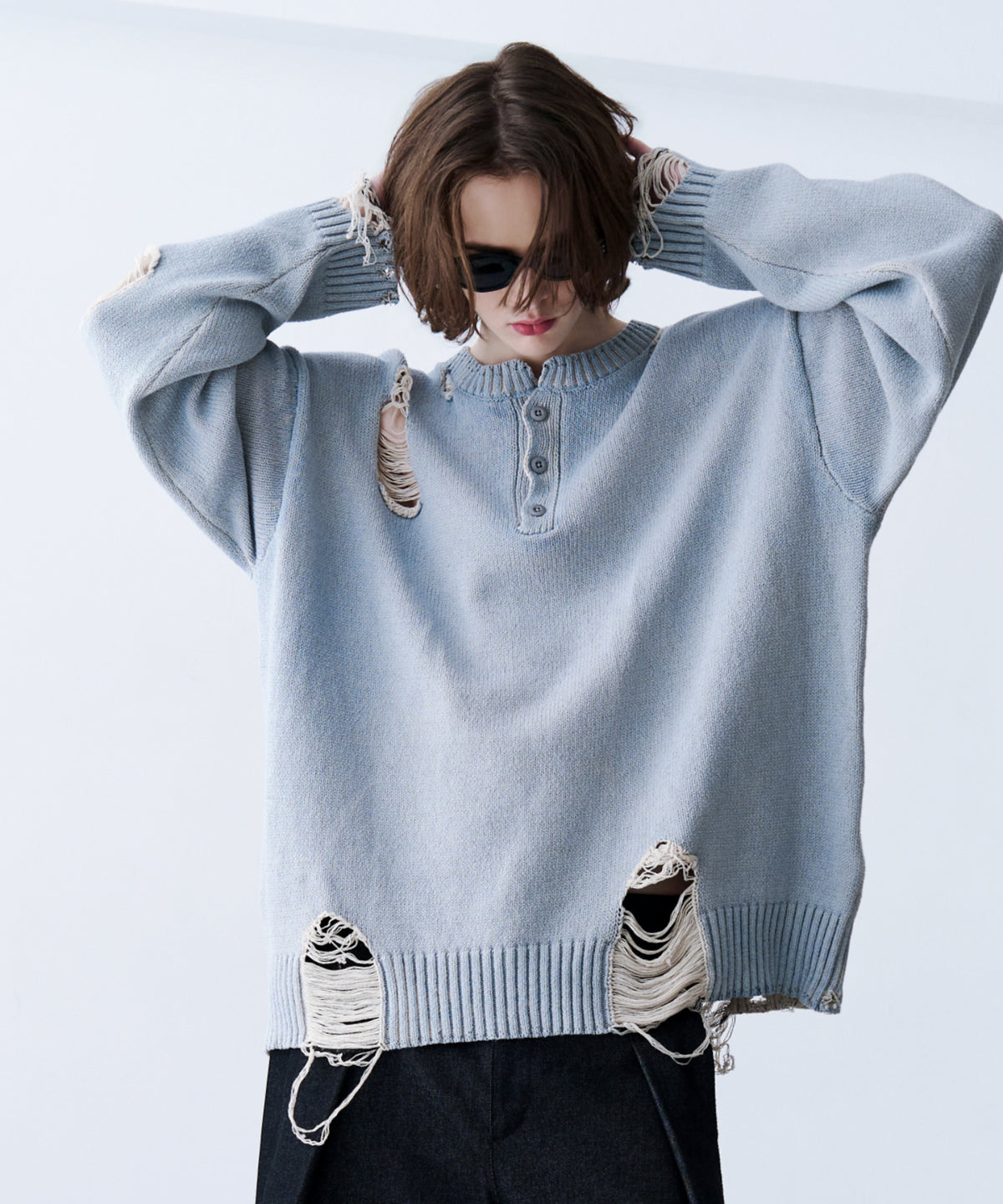 GRUNGE DAMAGE PRINT KNIT