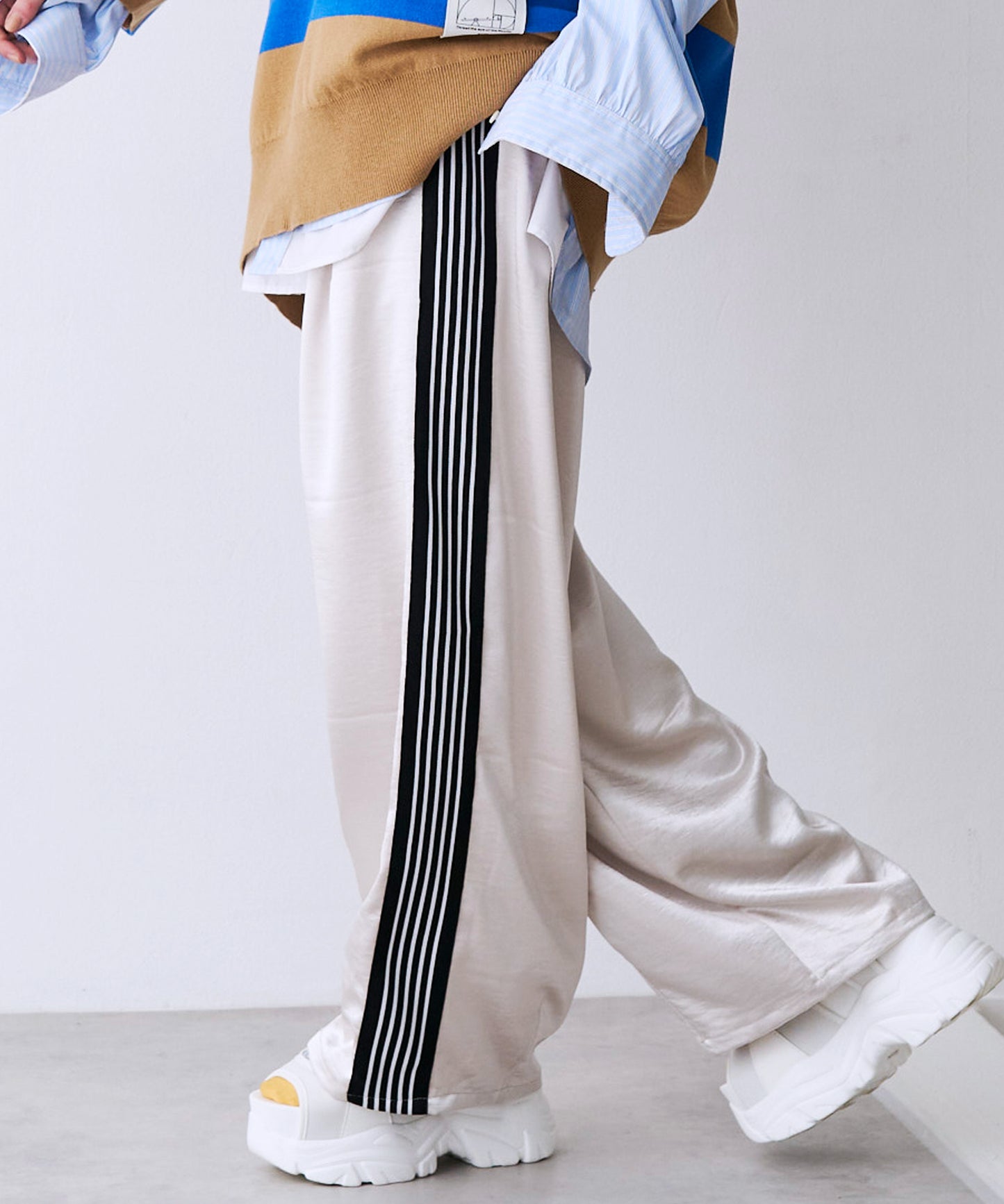 SATIN LINE PANTS